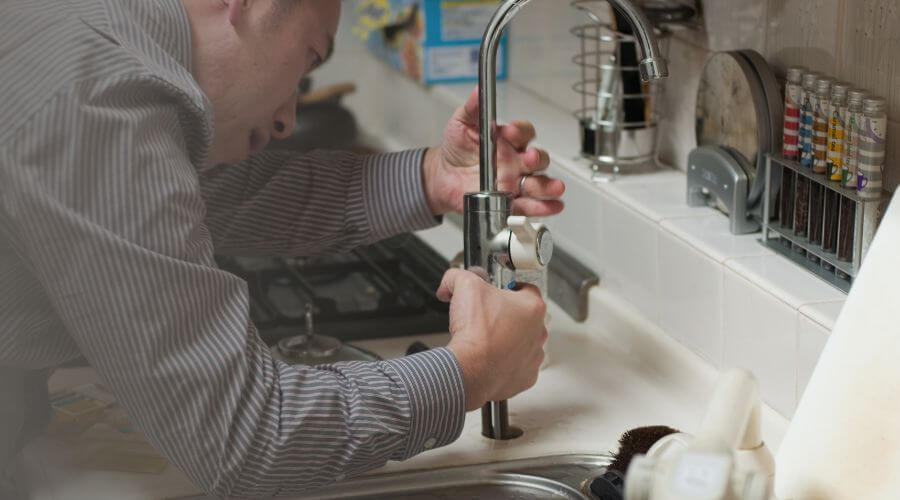 Local expert plumbing services in Flatwoods, WV
